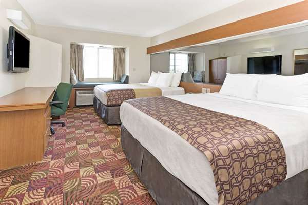  - Microtel Inn by Wyndham Airport Denver