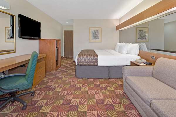  - Microtel Inn by Wyndham Airport Denver