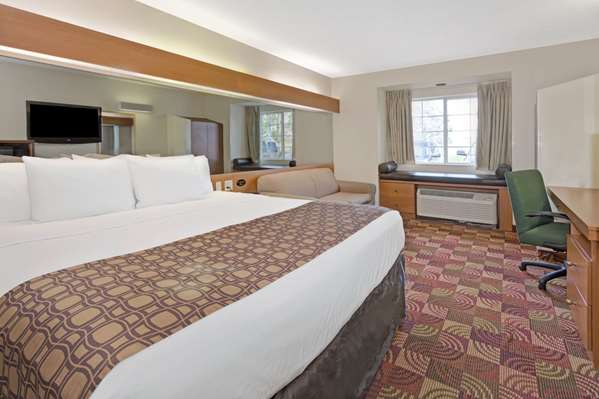  - Microtel Inn by Wyndham Airport Denver