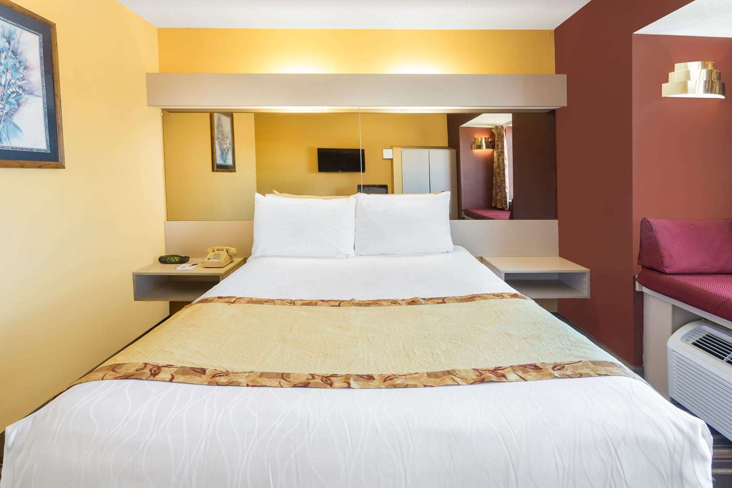 Microtel Inn by Wyndham Cottondale I20 & I59, Exit 77, AL See