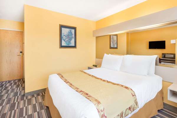  - Microtel Inn by Wyndham Cottondale - I-20 & I-59, Exit 77