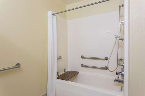  - Microtel Inn by Wyndham Cottondale - I-20 & I-59, Exit 77