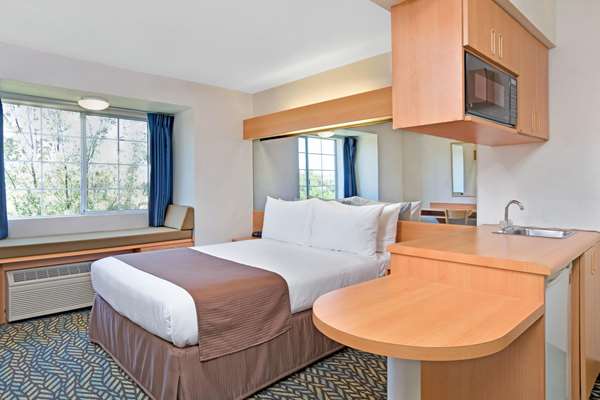 Suite - Microtel Inn & Suites by Wyndham Morgan Hill
