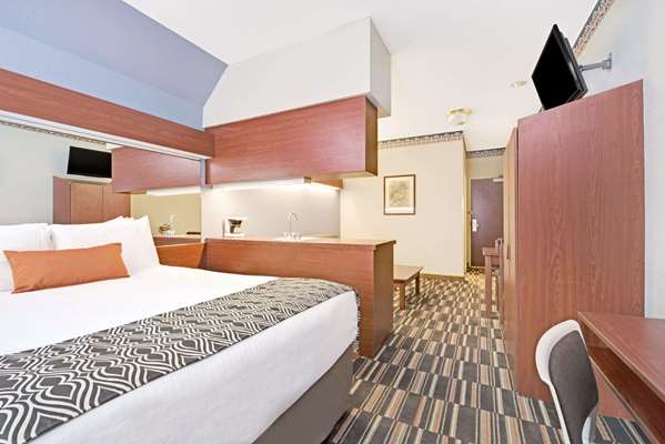 Suite - Microtel Inn & Suites by Wyndham Urbandale - I-35 & I-80, Exit 129