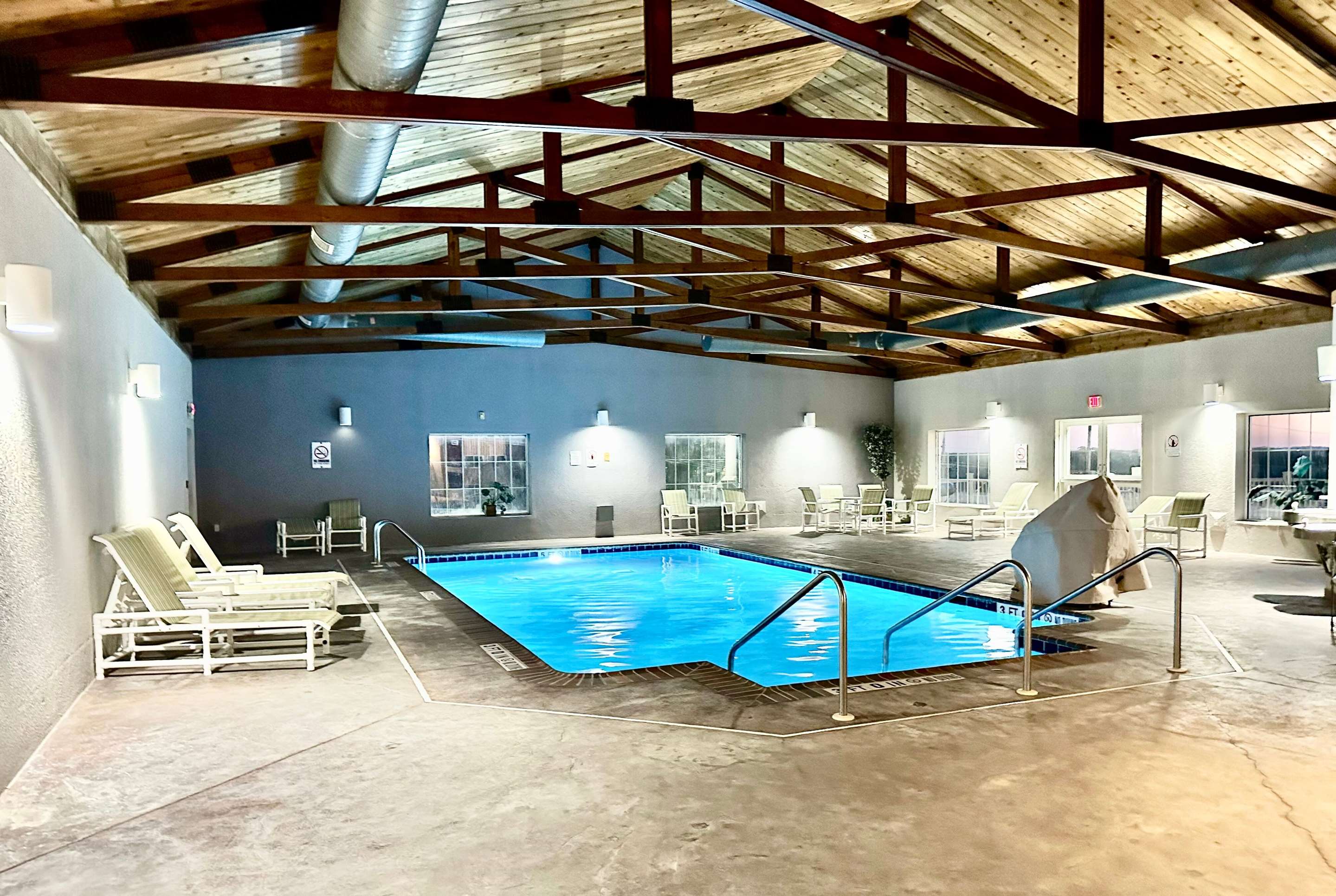 Pool | Microtel Inn & Suites by Wyndham Quincy