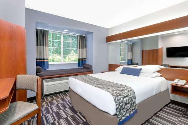  - Microtel Inn & Suites by Wyndham Bremen