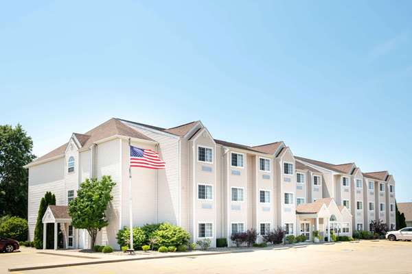 Exterior view - Microtel Inn & Suites by Wyndham Springfield - I-55 & I-72, Exit 94