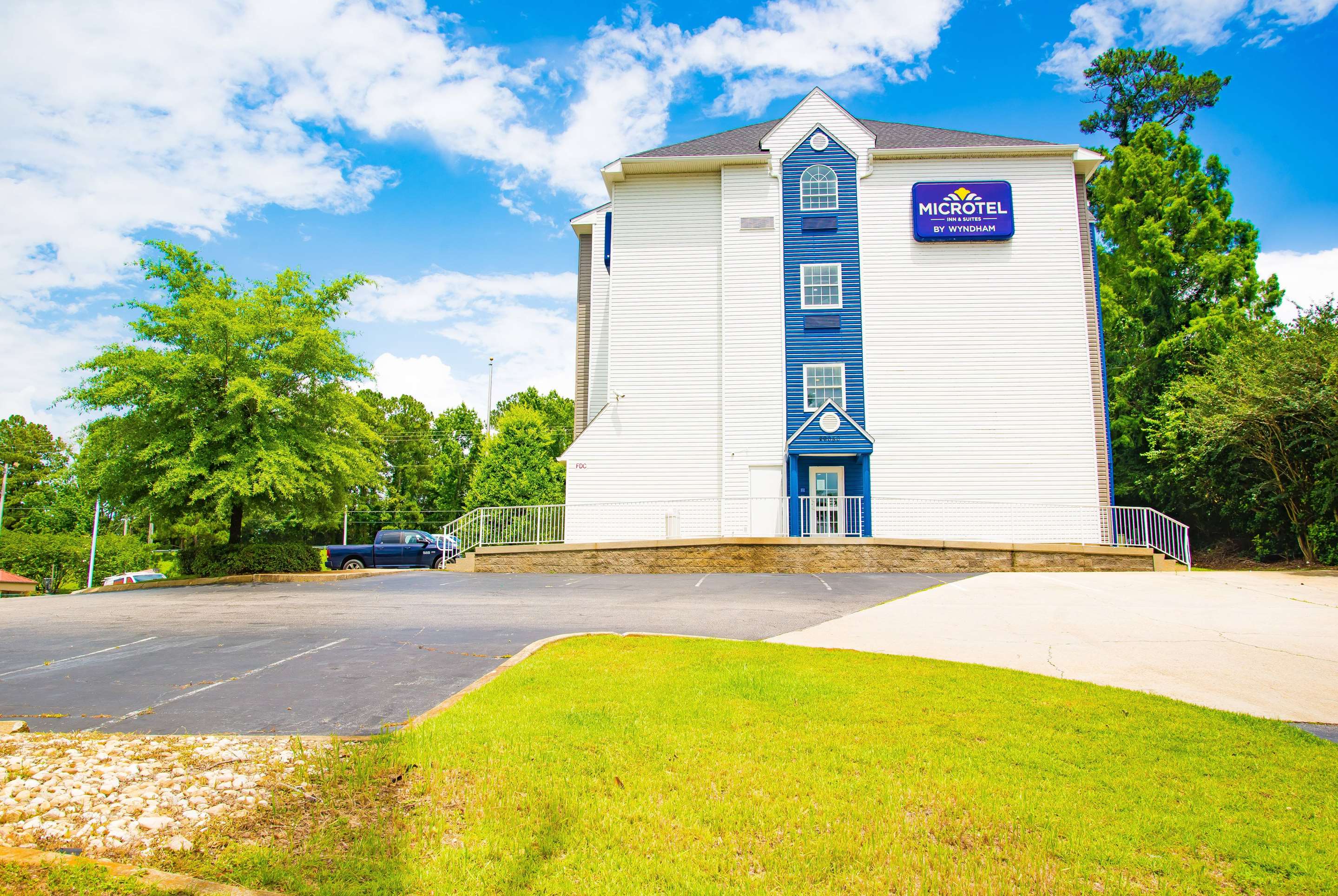 Exterior | Microtel Inn & Suites by Wyndham Daphne/Mobile