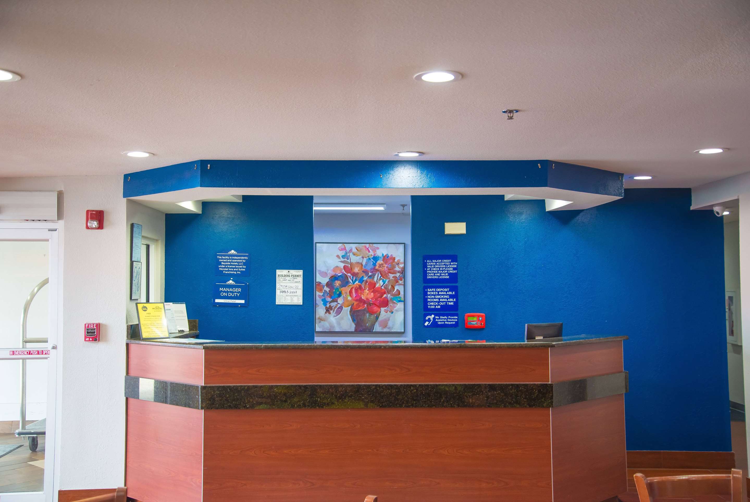 Lobby | Microtel Inn & Suites by Wyndham Daphne/Mobile