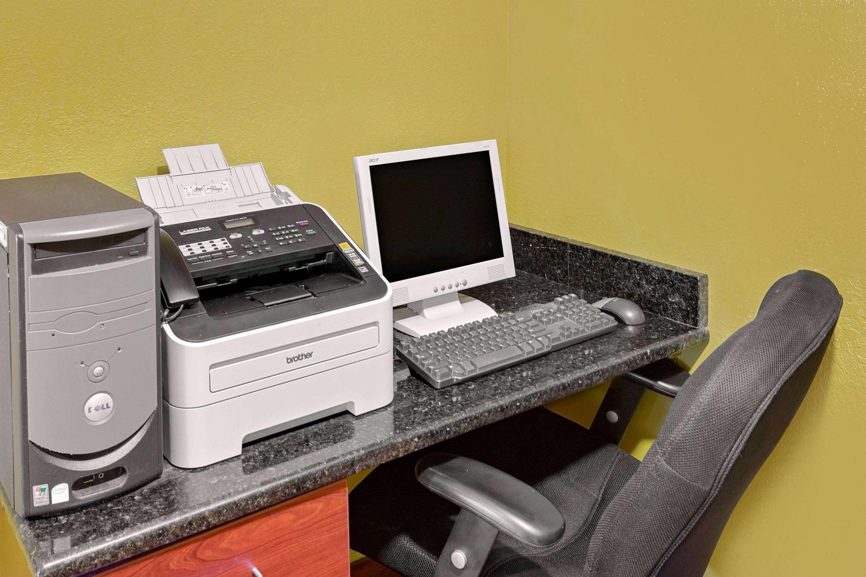 Business Center | Microtel Inn & Suites by Wyndham Daphne/Mobile