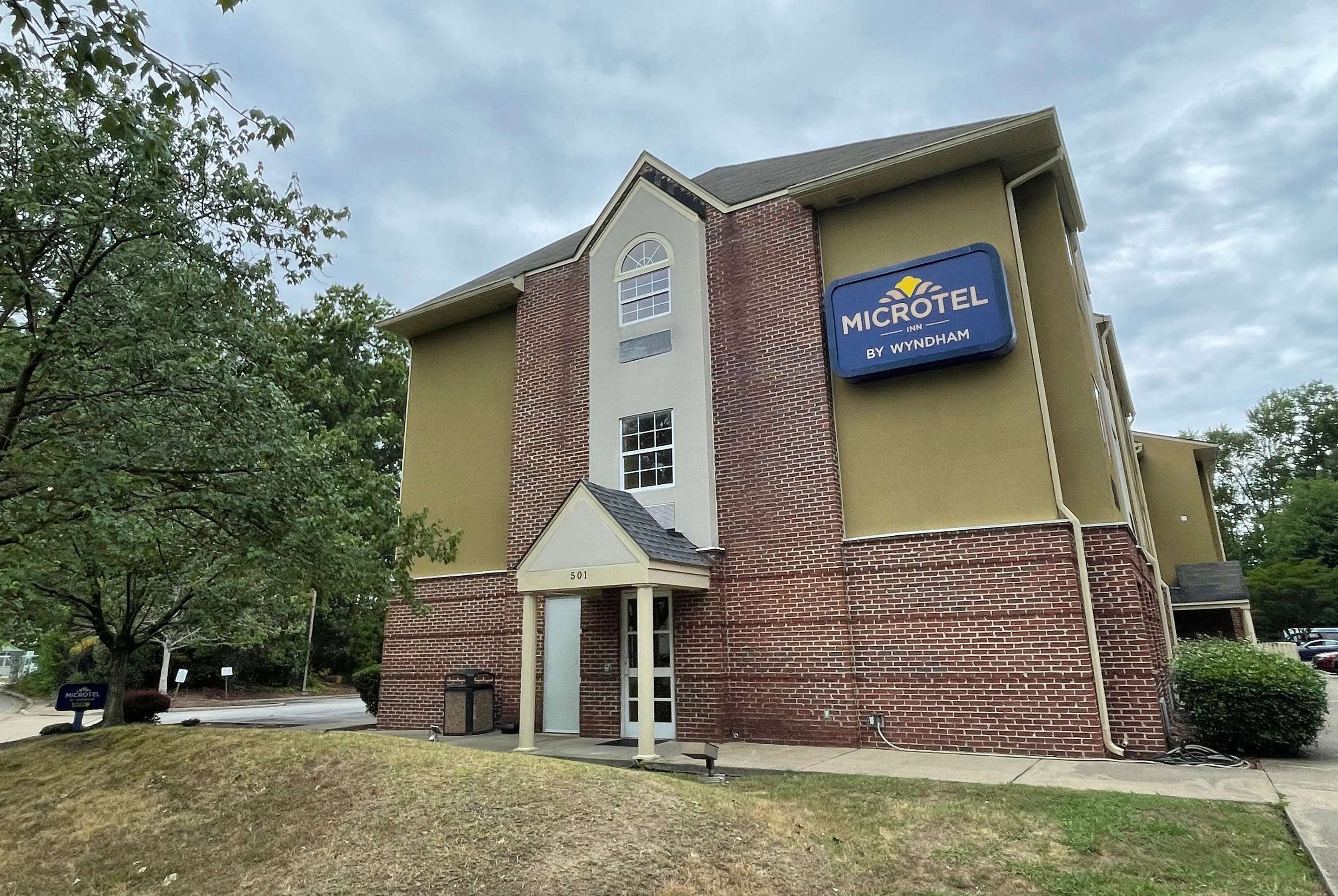 Exterior | Microtel Inn & Suites Newport News
