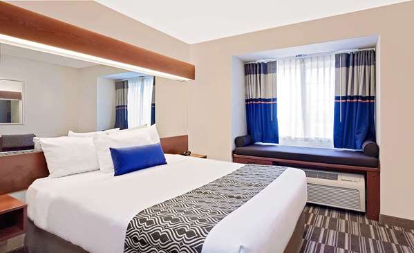  - Microtel Inn & Suites by Wyndham Middletown