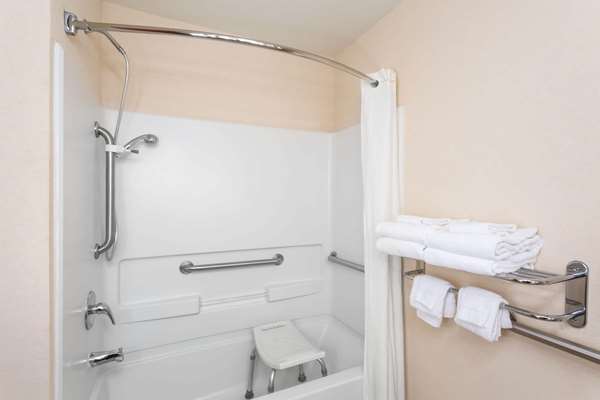  - Microtel Inn & Suites by Wyndham Houma