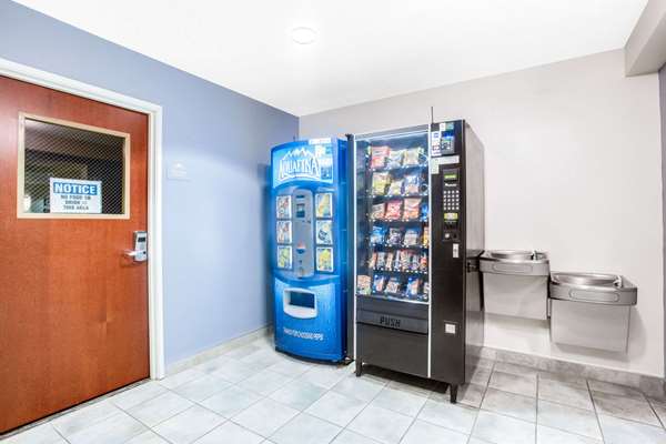  - Microtel Inn & Suites by Wyndham Bath