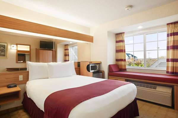  - Microtel Inn by Wyndham Ann Arbor