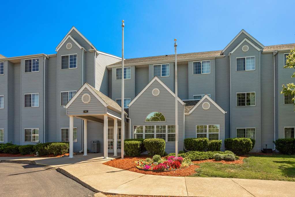 Microtel Inn & Suites Ann Arbor