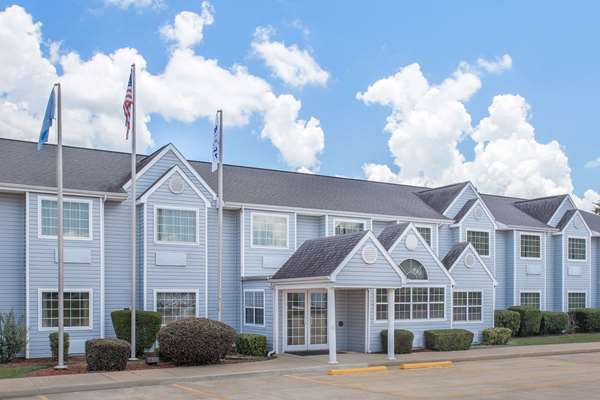 Exterior view - Microtel Inn & Suites by Wyndham Broken Bow