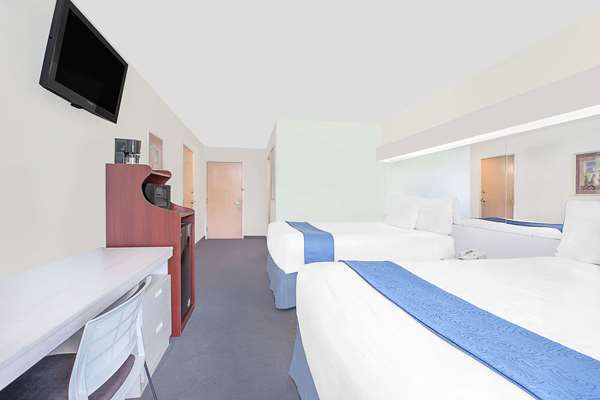  - Microtel Inn & Suites by Wyndham Broken Bow