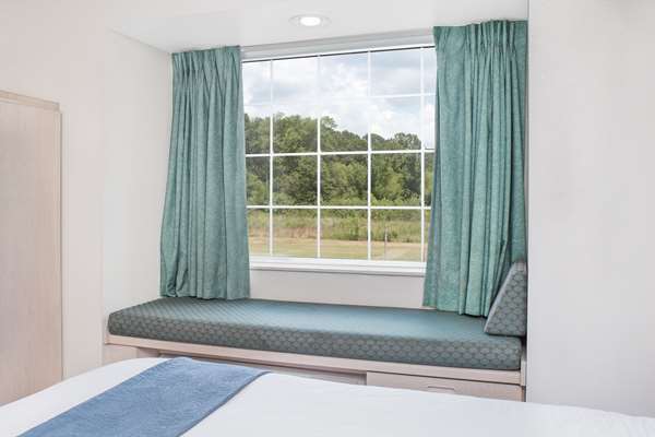  - Microtel Inn & Suites by Wyndham Broken Bow