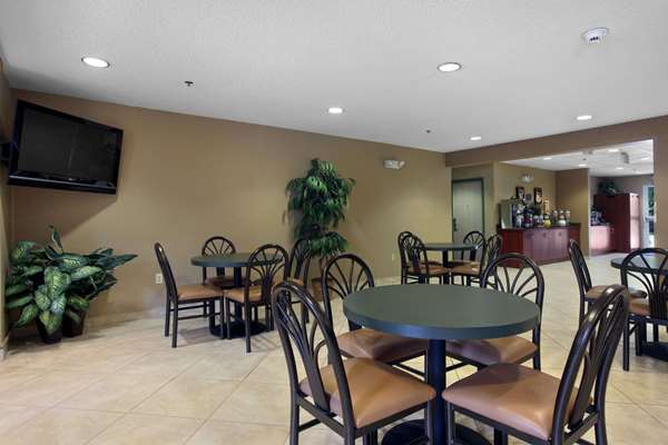  - Microtel Inn & Suites by Wyndham Palm Coast - I-95, Exit 289