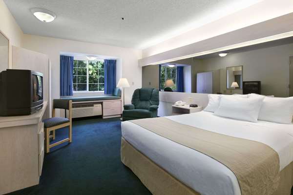  - Microtel Inn & Suites by Wyndham Palm Coast - I-95, Exit 289