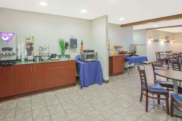  - Microtel Inn & Suites by Wyndham Manistee