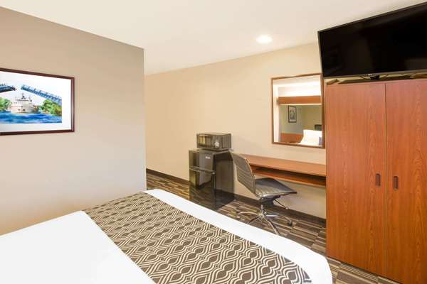  - Microtel Inn & Suites by Wyndham Manistee