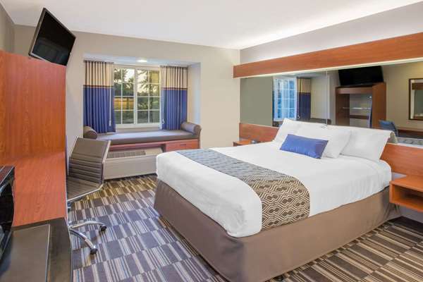  - Microtel Inn & Suites by Wyndham Manistee
