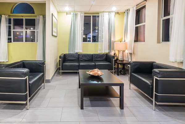  - Microtel Inn & Suites by Wyndham North Fort Worth - I-820, Exit 18