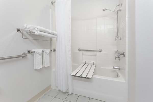  - Microtel Inn & Suites by Wyndham Modesto