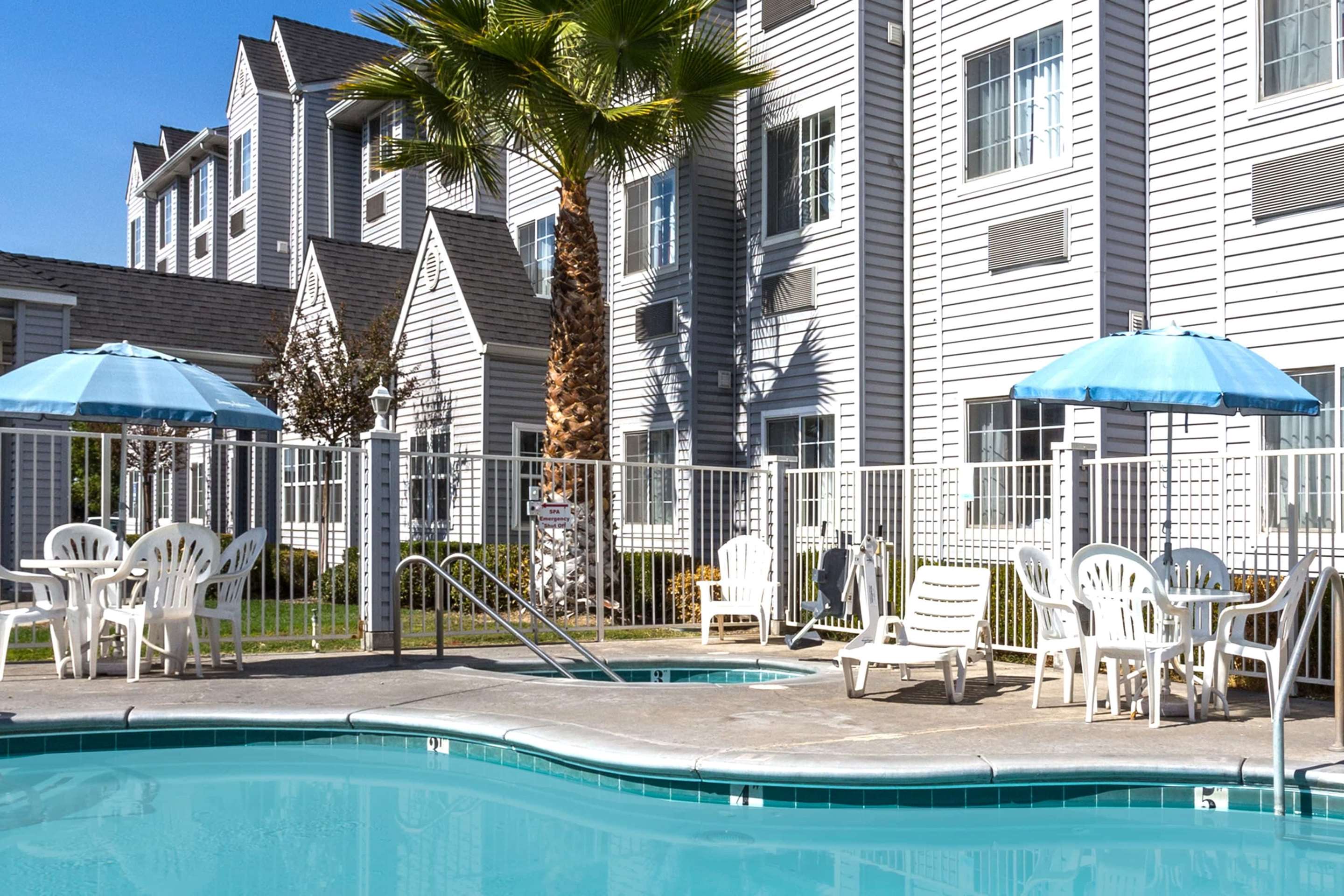 Hot Tub | Microtel Inn & Suites by Wyndham Modesto Ceres