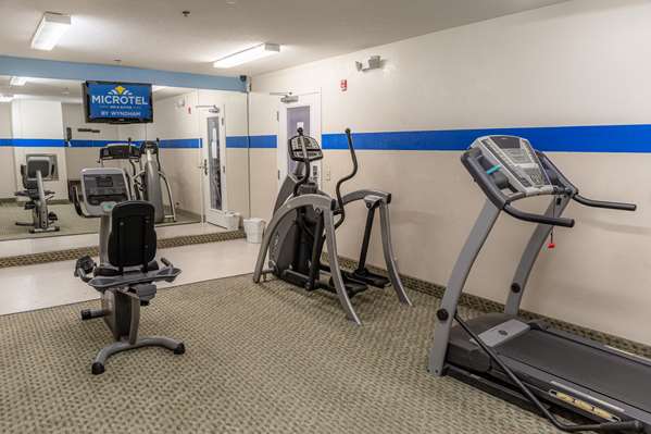 Fitness/ Exercise Room - Microtel Inn & Suites by Wyndham Kingsland - I-95, Exit 3