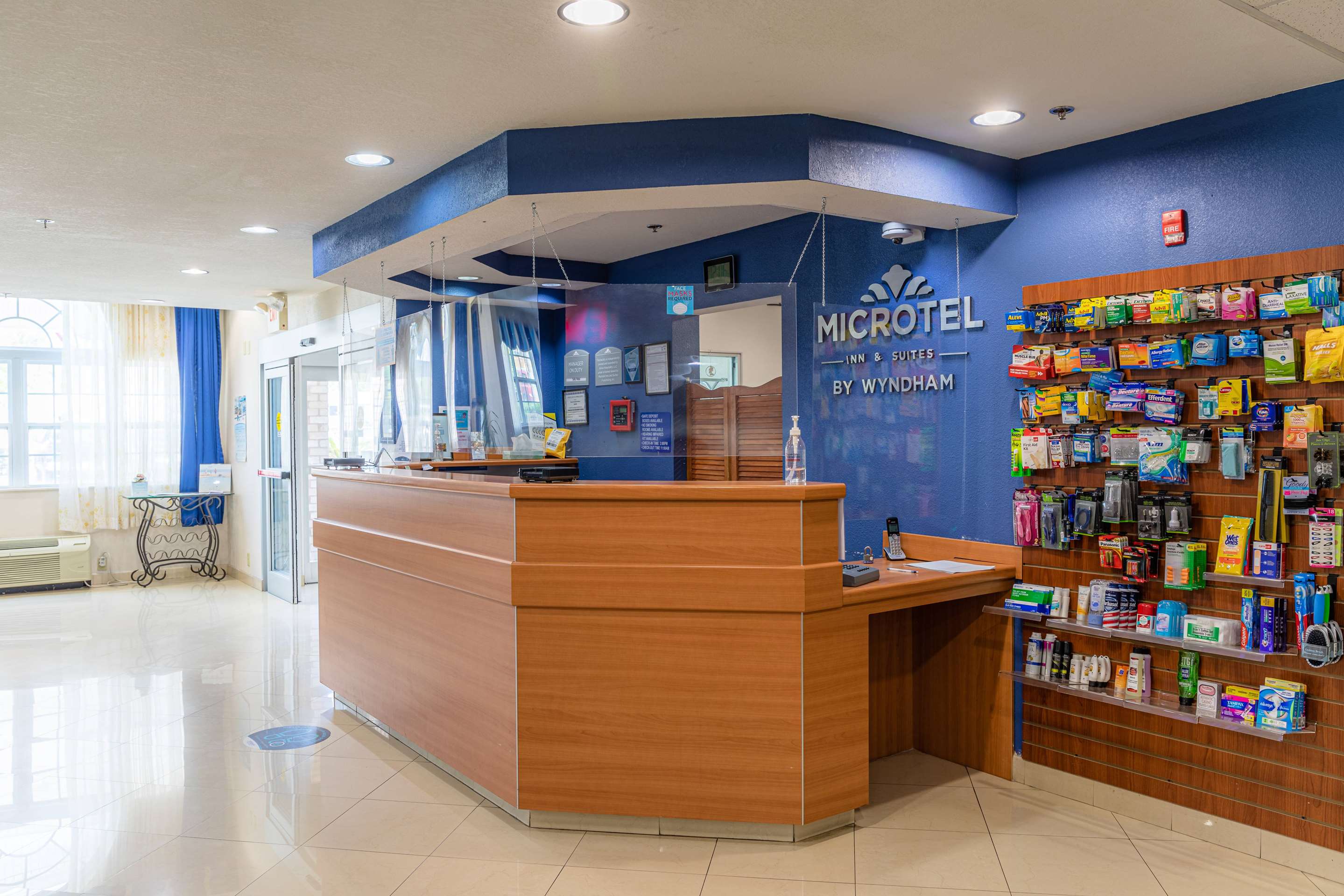 Reception | Microtel Inn & Suites by Wyndham Kingsland Naval Base I-95