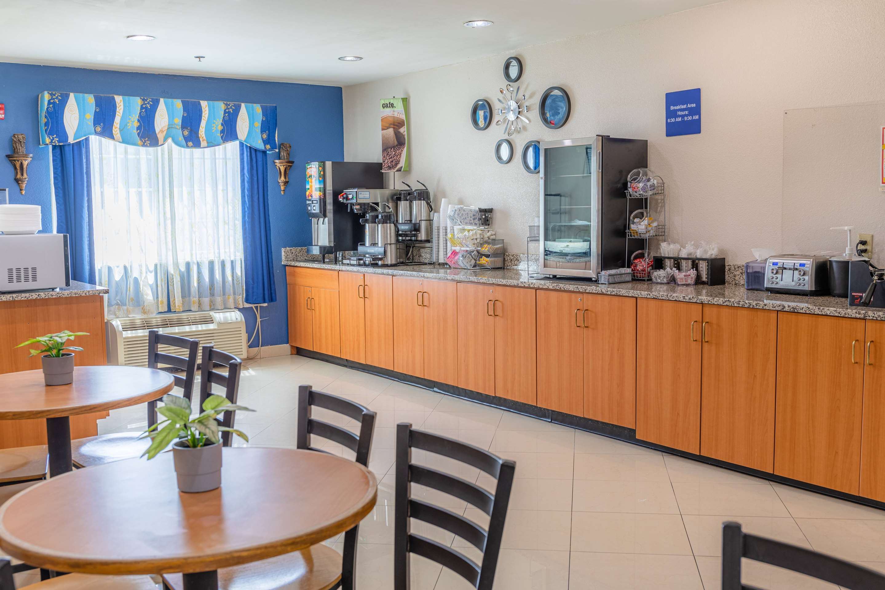 Property amenity | Microtel Inn & Suites by Wyndham Kingsland Naval Base I-95