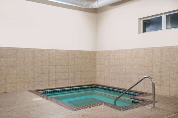 Pool - Microtel Inn & Suites by Wyndham Springfield