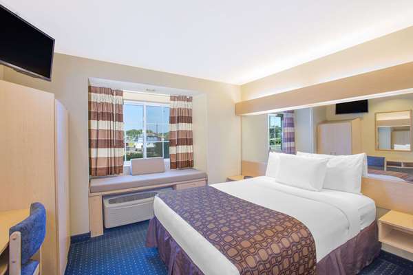  - Microtel Inn & Suites by Wyndham Albertville