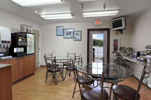  - Microtel Inn & Suites by Wyndham Eagle River