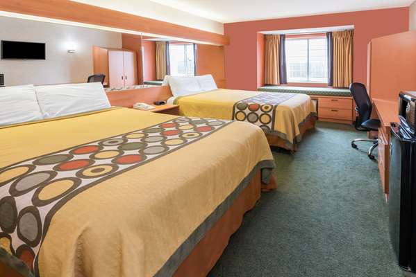  - Super 8 Hotel West Columbus - I-70, Exit 91