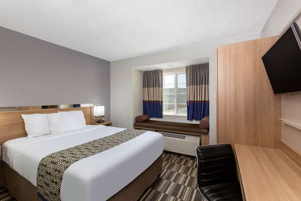  - Microtel Inn & Suites by Wyndham Augusta - I-20, Exit 200