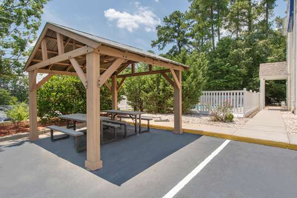  - Microtel Inn & Suites by Wyndham Augusta - I-20, Exit 200