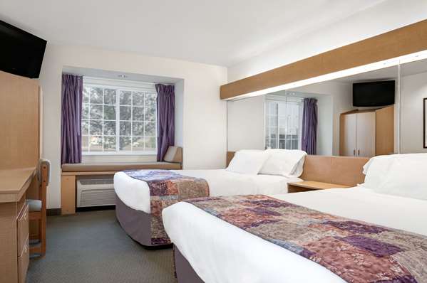 - Microtel Inn & Suites by Wyndham Mankato