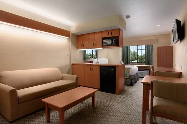 Suite - Microtel Inn & Suites by Wyndham Panama City