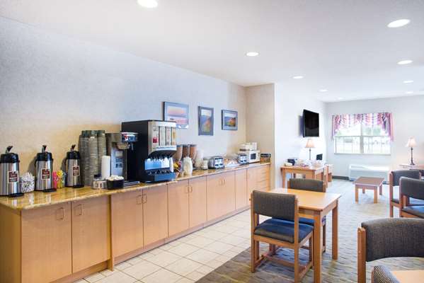  - Microtel Inn by Wyndham Plattsburgh
