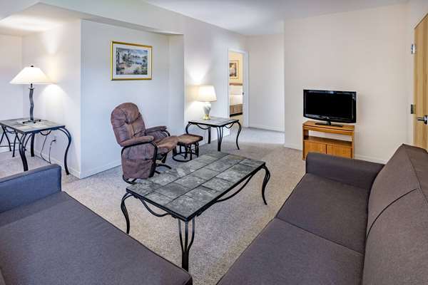 Suite - Microtel Inn by Wyndham Plattsburgh