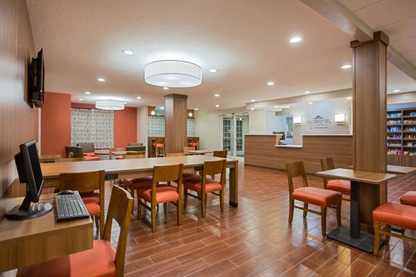  - Microtel Inn & Suites by Wyndham Walterboro - I-95, Exit 53