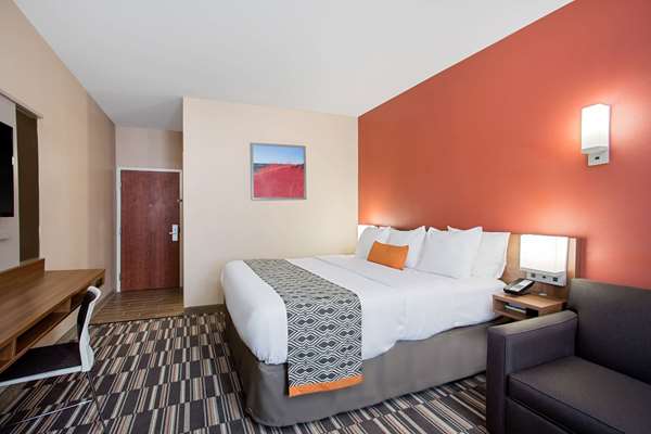  - Microtel Inn & Suites by Wyndham Walterboro - I-95, Exit 53