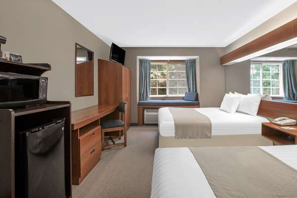  - Microtel Inn & Suites by Wyndham Gardendale - I-65, Exit 271