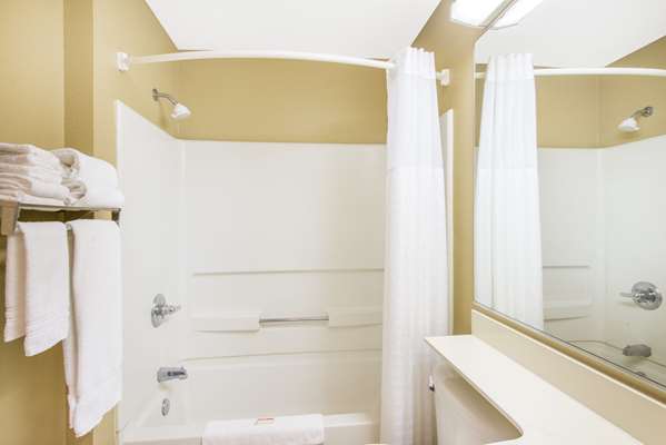  - Microtel Inn by Wyndham Independence