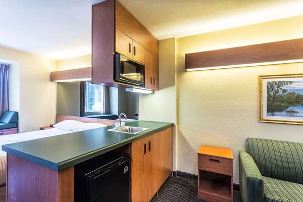 Suite - Microtel Inn & Suites by Wyndham Ocala - I-75, Exit 341
