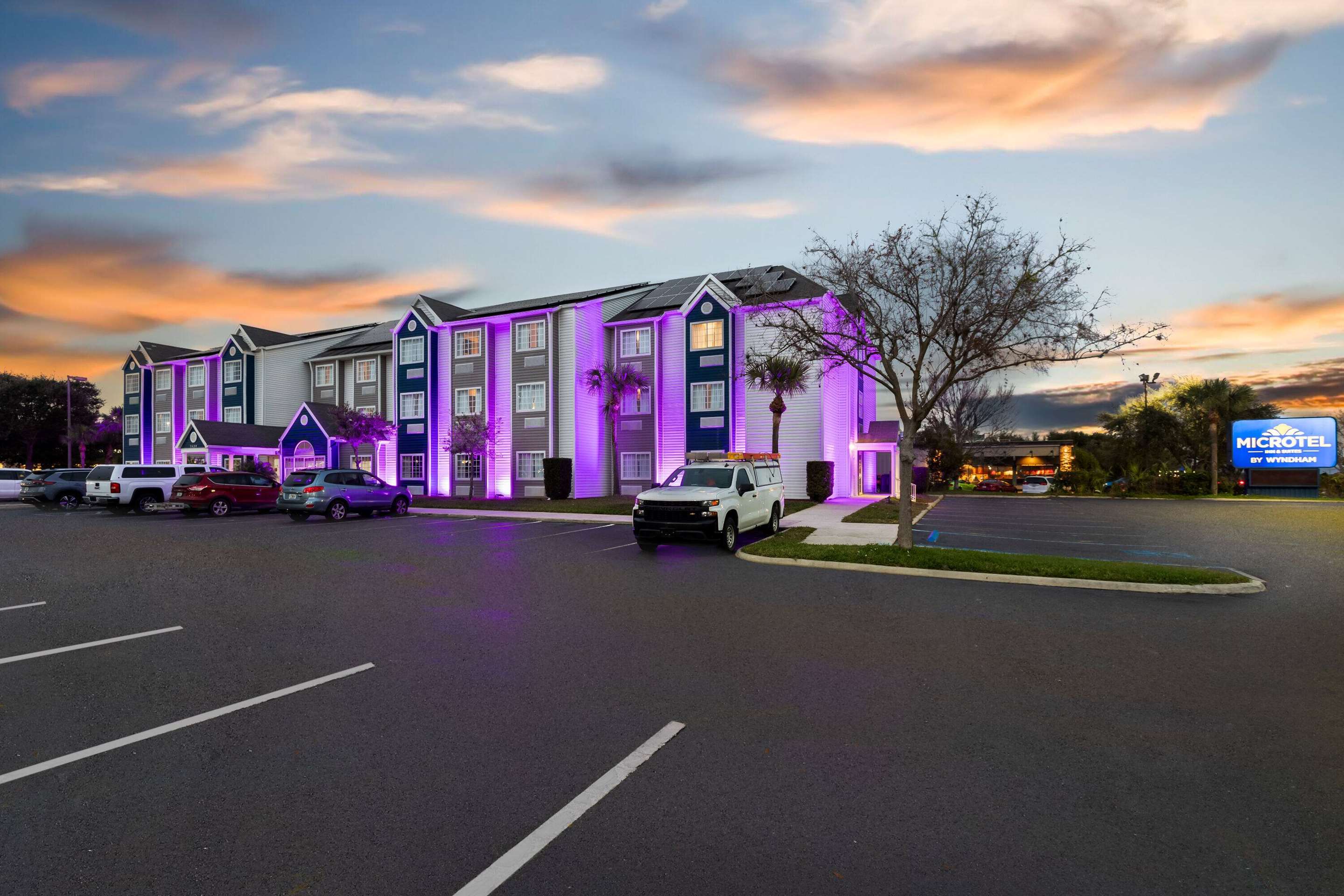 Exterior | Microtel Inn & Suites by Wyndham Zephyrhills